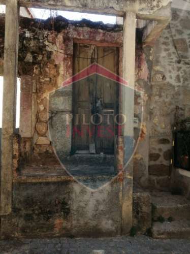 Moradia Geminada T2 Venda em Orgens,Viseu