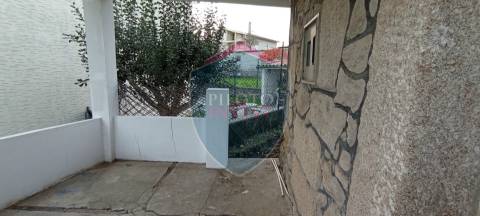 Moradia Rústica  Venda em Tavares (Chãs, Várzea e Travanca),Mangualde