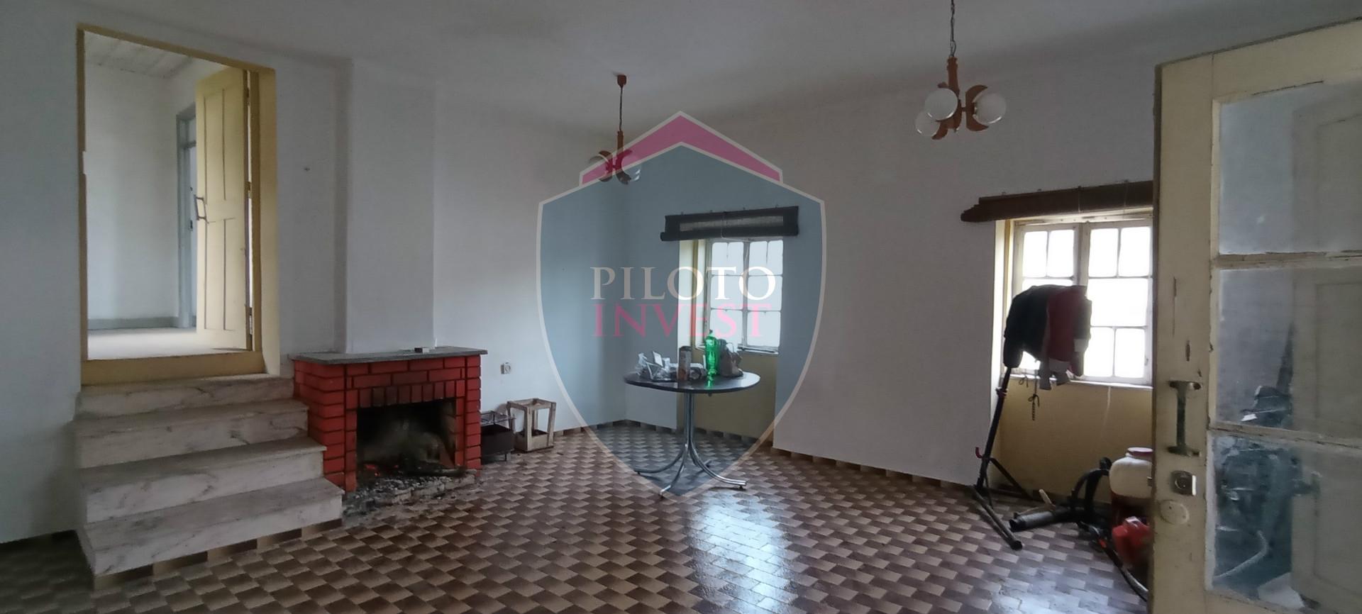 Moradia Rústica  Venda em Tavares (Chãs, Várzea e Travanca),Mangualde