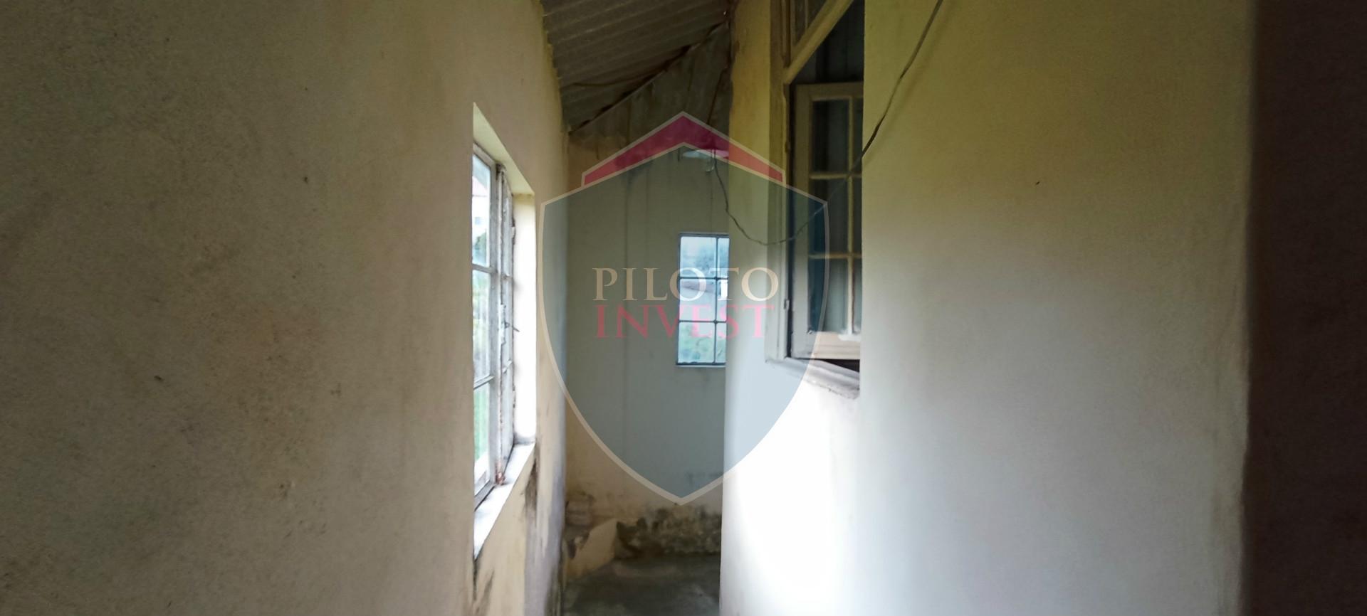 Moradia Rústica  Venda em Tavares (Chãs, Várzea e Travanca),Mangualde