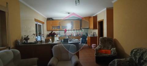 Moradia Geminada T4+1 Venda em Fragosela,Viseu