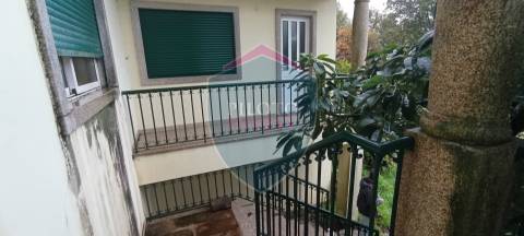 Moradia Geminada T4+1 Venda em Fragosela,Viseu