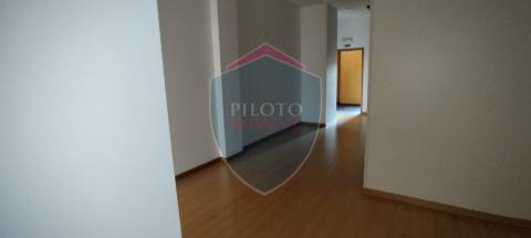 Escritório  Arrendamento em Viseu,Viseu