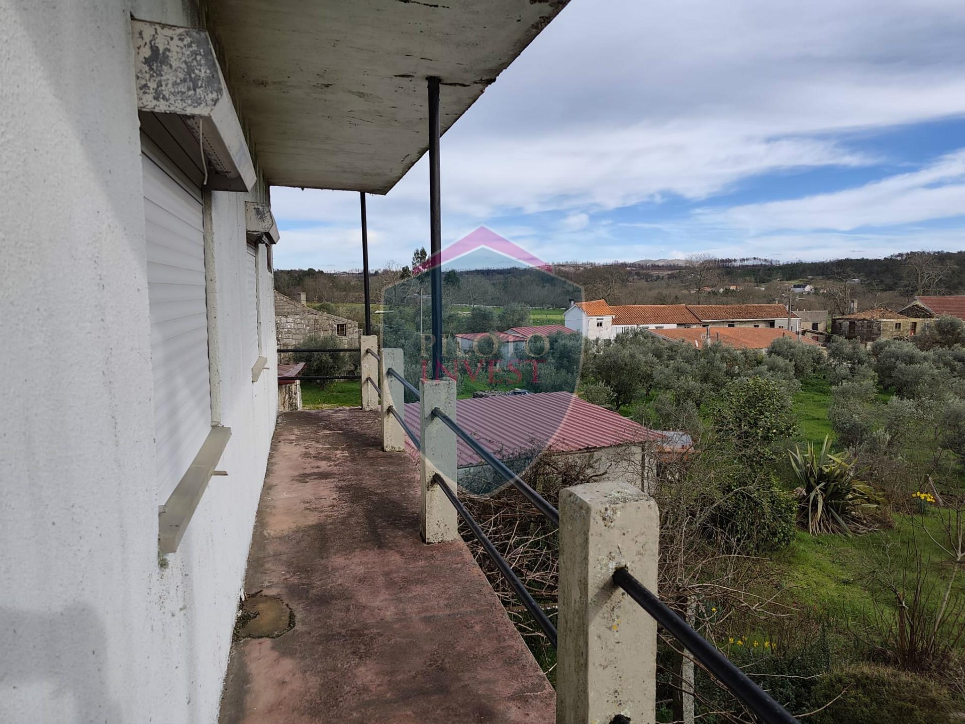 Moradia Isolada T3 Venda em Eirado,Aguiar da Beira