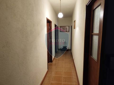 Moradia Isolada T3 Venda em Eirado,Aguiar da Beira