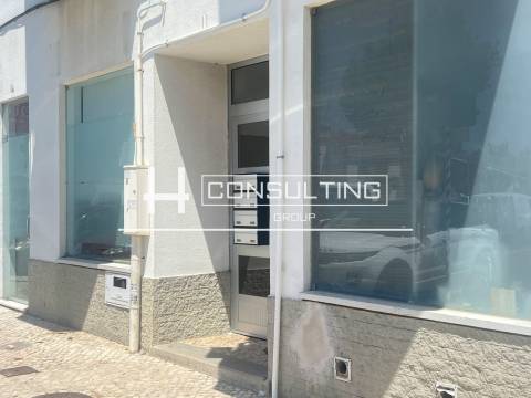 Loja  Venda em Barcarena,Oeiras