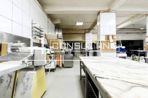 Armazém  Trespasse em Santa Clara,Lisboa