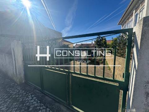 Terreno Para Construção  Venda em Ramada e Caneças,Odivelas