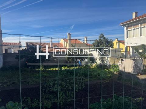 Terreno Para Construção  Venda em Ramada e Caneças,Odivelas