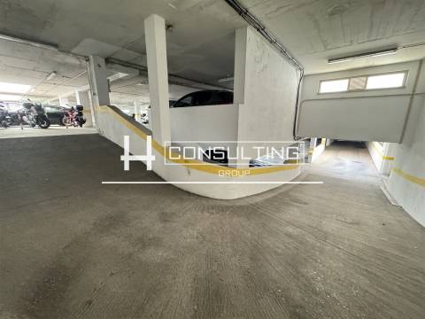 Garagem  Venda em Carcavelos e Parede,Cascais