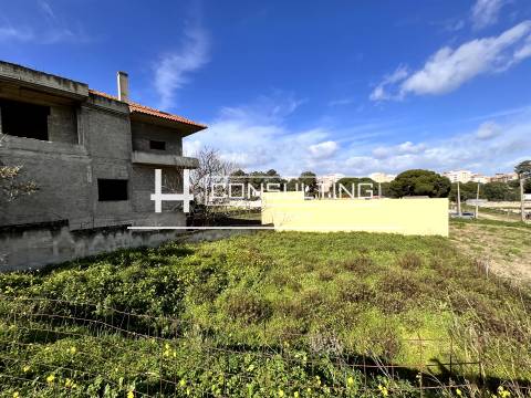 Terreno Para Construção  Venda em Seixal, Arrentela e Aldeia de Paio Pires,Seixal