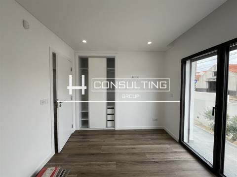 Apartamento T3 Venda em Corroios,Seixal