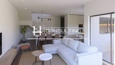 Apartamento T3 DUPLEX Venda em Corroios,Seixal