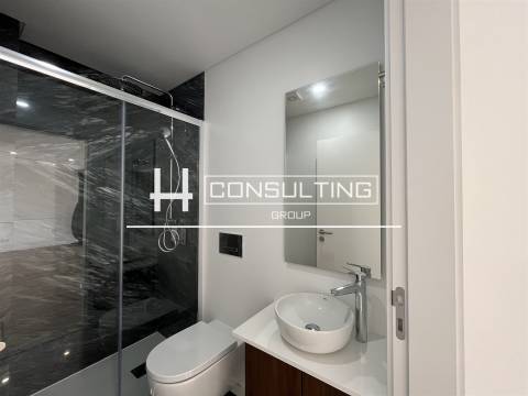 Apartamento T3 DUPLEX Venda em Corroios,Seixal