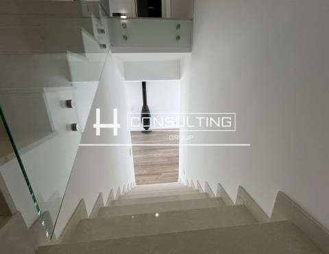 Apartamento T3 DUPLEX Venda em Corroios,Seixal