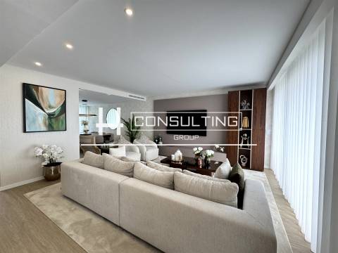 Moradia T4 Venda em Porto Salvo,Oeiras