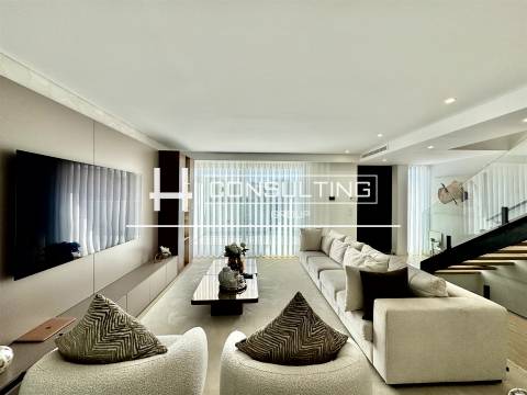 Moradia T4 Venda em Porto Salvo,Oeiras