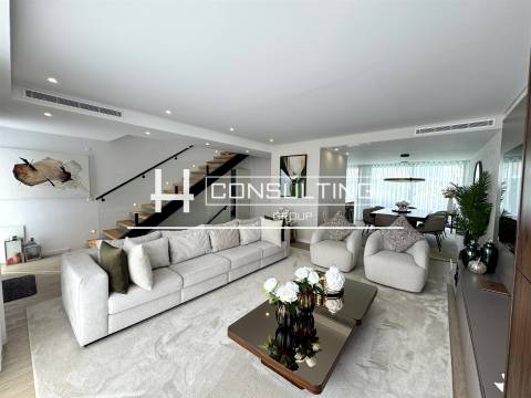 Moradia T4 Venda em Porto Salvo,Oeiras