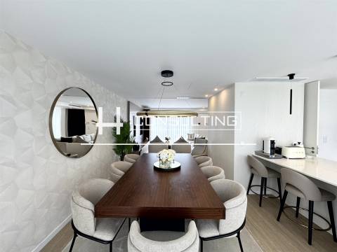 Moradia T4 Venda em Porto Salvo,Oeiras