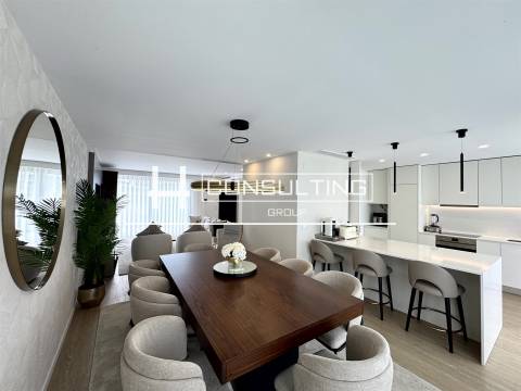 Moradia T4 Venda em Porto Salvo,Oeiras