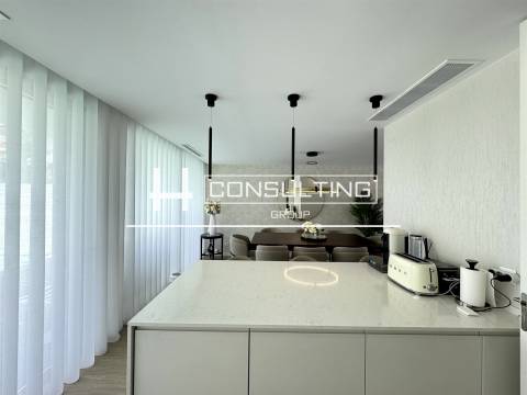 Moradia T4 Venda em Porto Salvo,Oeiras