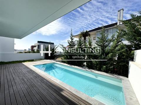 Moradia T4 Venda em Porto Salvo,Oeiras