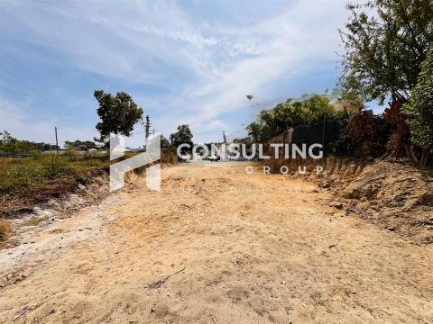 Lote de Terreno  Venda em Amora,Seixal