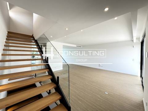 Moradia T3+1 Venda em Porto Salvo,Oeiras