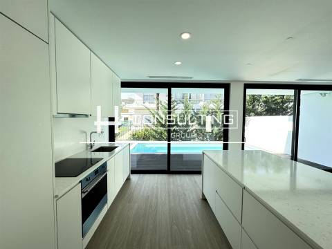 Moradia T3+1 Venda em Porto Salvo,Oeiras