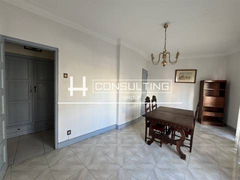 Apartamento T2 Venda em Odivelas,Odivelas