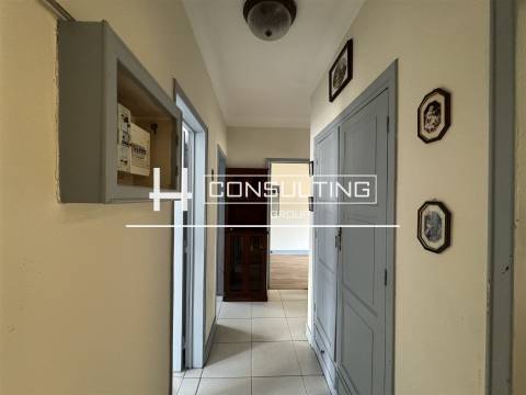 Apartamento T2 Venda em Odivelas,Odivelas