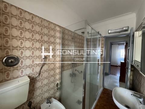 Apartamento T2 Venda em Odivelas,Odivelas