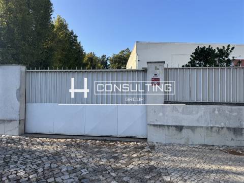 Armazém  Arrendamento em Agualva e Mira-Sintra,Sintra