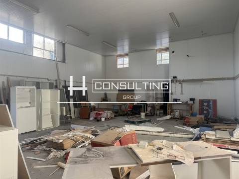 Armazém  Arrendamento em Agualva e Mira-Sintra,Sintra