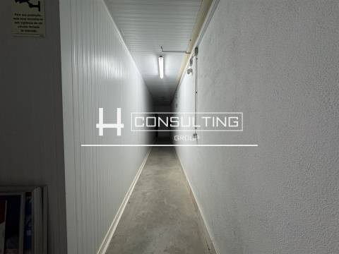 Armazém  Arrendamento em Agualva e Mira-Sintra,Sintra