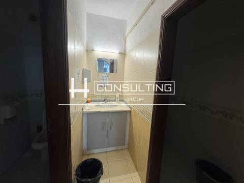 Armazém  Arrendamento em Agualva e Mira-Sintra,Sintra