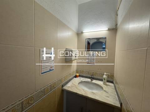 Armazém  Arrendamento em Agualva e Mira-Sintra,Sintra