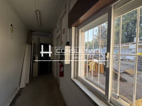 Armazém  Arrendamento em Agualva e Mira-Sintra,Sintra