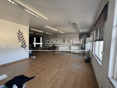 Armazém  Arrendamento em Agualva e Mira-Sintra,Sintra