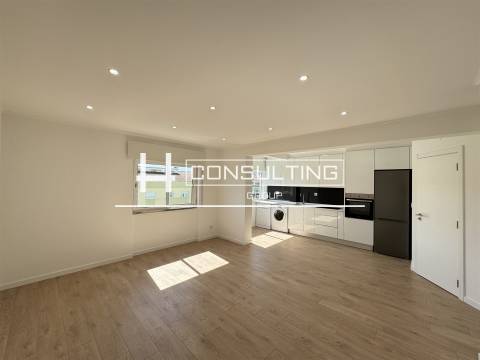 Apartamento T3 Venda em Águas Livres,Amadora