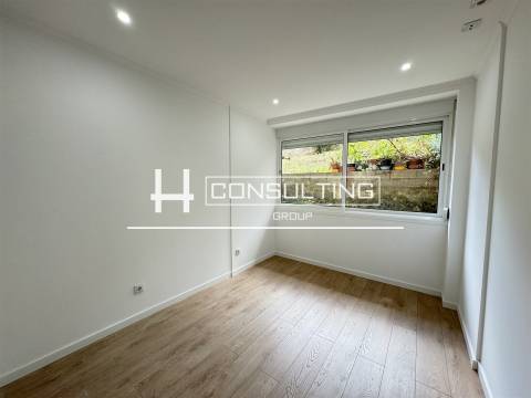 Apartamento T3 Venda em Águas Livres,Amadora