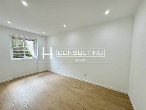 Apartamento T3 Venda em Odivelas,Odivelas