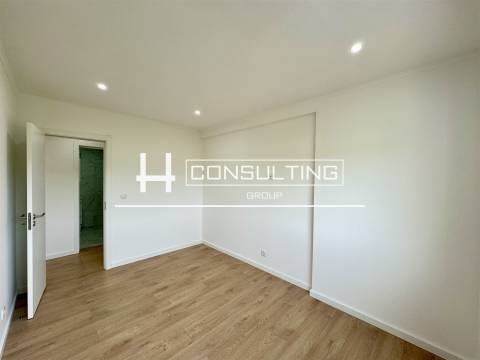 Apartamento T3 Venda em Odivelas,Odivelas