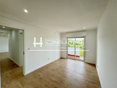 Apartamento T3 Venda em Odivelas,Odivelas