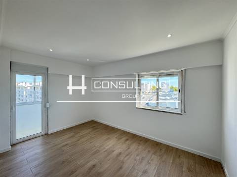 Apartamento T3 Venda em Odivelas,Odivelas