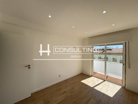 Apartamento T3 Venda em Odivelas,Odivelas