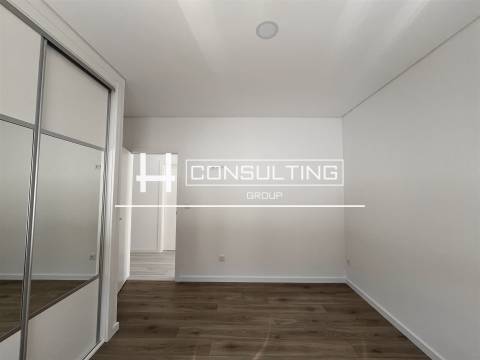 Moradia T4 Venda em Fernão Ferro,Seixal