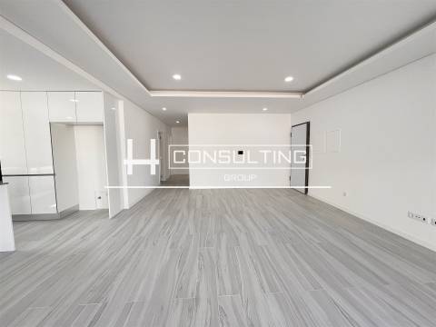 Moradia T4 Venda em Fernão Ferro,Seixal