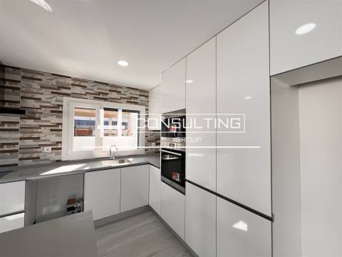 Moradia T4 Venda em Fernão Ferro,Seixal