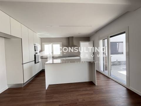 Moradia T3 Venda em Fernão Ferro,Seixal